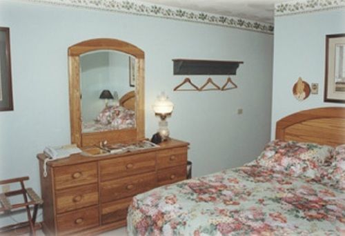 Red Barn Village 2*